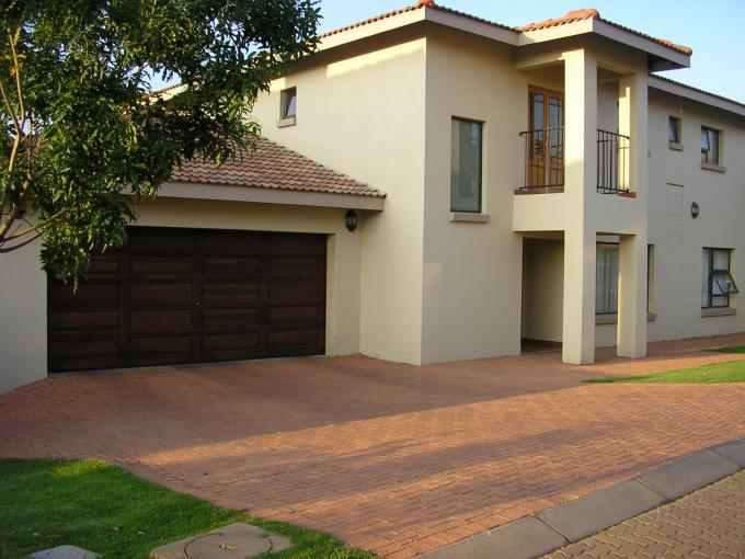 4 Bedroom House for Sale For Sale in Raslouw - Home Sell - MR116817