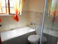 Bathroom 2 - 5 square meters of property in Boardwalk Meander Estate