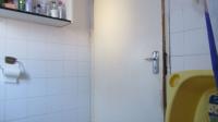 Bathroom 1 - 4 square meters of property in Bramley View