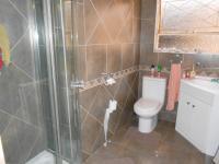 Main Bathroom - 5 square meters of property in Birch Acres