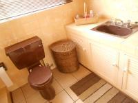 Bathroom 2 - 1 square meters of property in Helikon Park