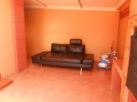 Patio - 48 square meters of property in Heatherview