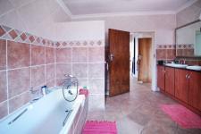 Main Bathroom - 14 square meters of property in Silver Lakes Golf Estate