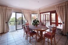 Lounges - 56 square meters of property in Woodhill Golf Estate