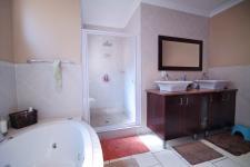 Main Bathroom - 12 square meters of property in Silver Stream Estate