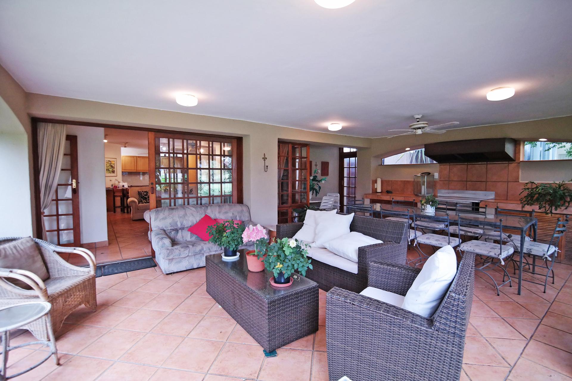 Patio - 93 square meters of property in Silver Lakes Golf Estate