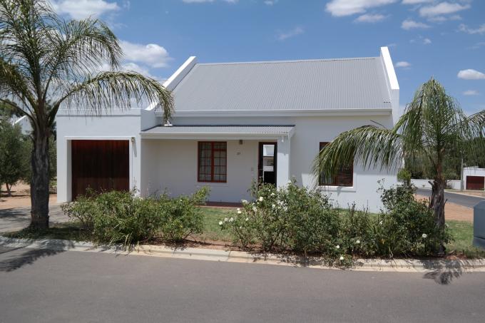 2 Bedroom House for Sale For Sale in Malmesbury - Private Sale - MR120963