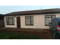 Front View of property in Vosloorus