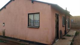 2 Bedroom 1 Bathroom Cluster for Sale for sale in Vosloorus