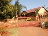 4 Bedroom 2 Bathroom House for Sale for sale in Dorandia