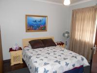 Bed Room 2 - 14 square meters of property in Vaalpark