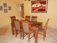 Lounges - 26 square meters of property in Dalview