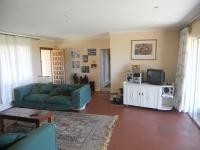 Lounges - 29 square meters of property in Ashburton