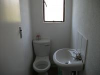 Bathroom 1 - 5 square meters of property in Zakariyya Park