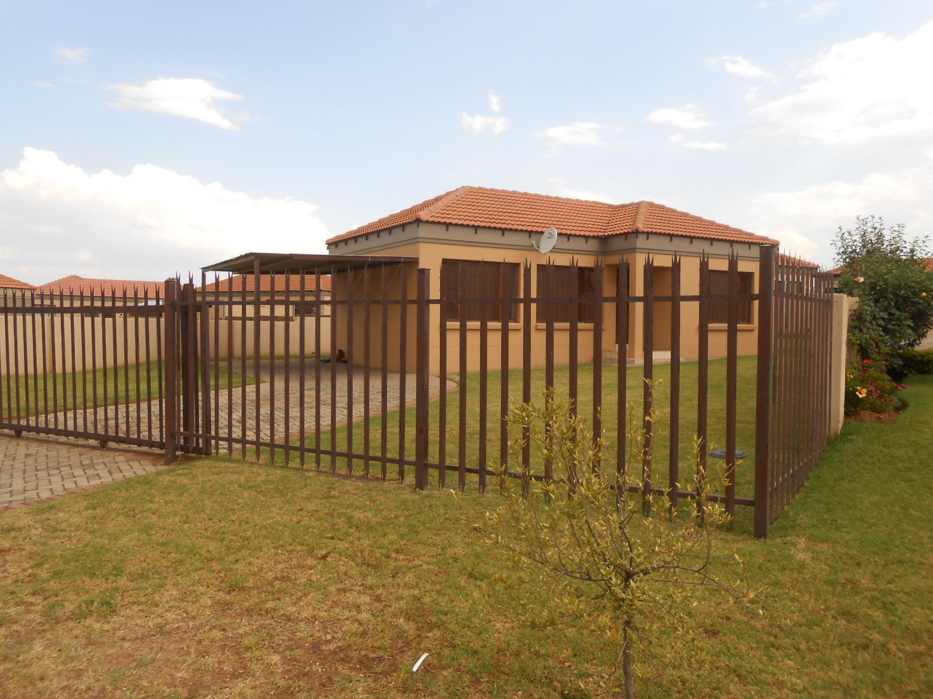 Front View of property in Emalahleni (Witbank) 