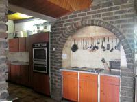 Kitchen - 31 square meters of property in Henley-on-Klip