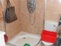 Bathroom 2 - 3 square meters of property in Dalview