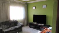 TV Room - 15 square meters of property in Lenasia South