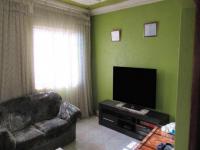 Lounges - 21 square meters of property in Lenasia South