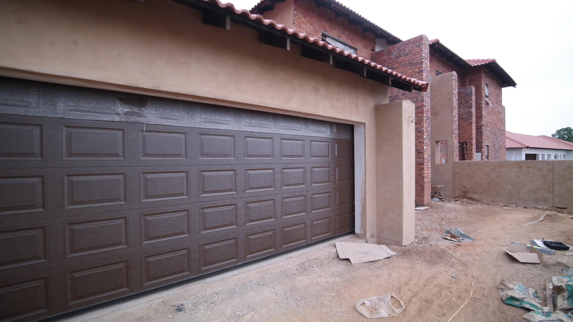 Front View of property in The Ridge Estate