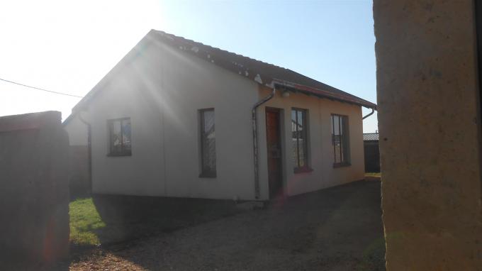 Standard Bank SIE Sale In Execution 2 Bedroom House for Sale in Soshanguve - MR128711