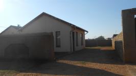 Front View of property in Soshanguve