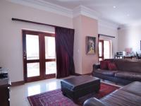 Lounges - 67 square meters of property in The Wilds Estate