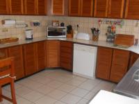 Kitchen - 19 square meters of property in Hibberdene