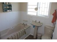 Bathroom 2 - 3 square meters of property in Groot Brakrivier