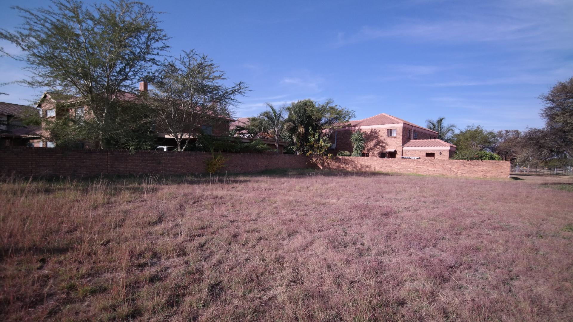 Front View of property in Six Fountains Estate