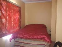 Bed Room 1 of property in Highveld Kleinplaase