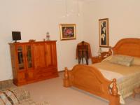 Main Bedroom - 37 square meters of property in Rustenburg