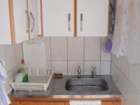 Kitchen - 13 square meters of property in Queensburgh