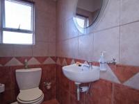 Guest Toilet - 4 square meters of property in Woodlands Lifestyle Estate