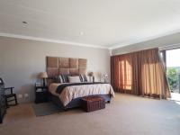 Main Bedroom - 57 square meters of property in Olympus Country Estate