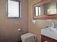 Guest Toilet - 4 square meters of property in Newmark Estate