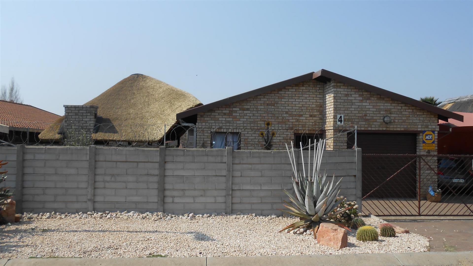 Front View of property in Rustenburg