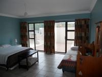 Bed Room 4 - 28 square meters of property in Leisure Bay