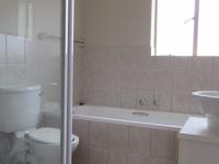 Main Bathroom - 6 square meters of property in Greenhills