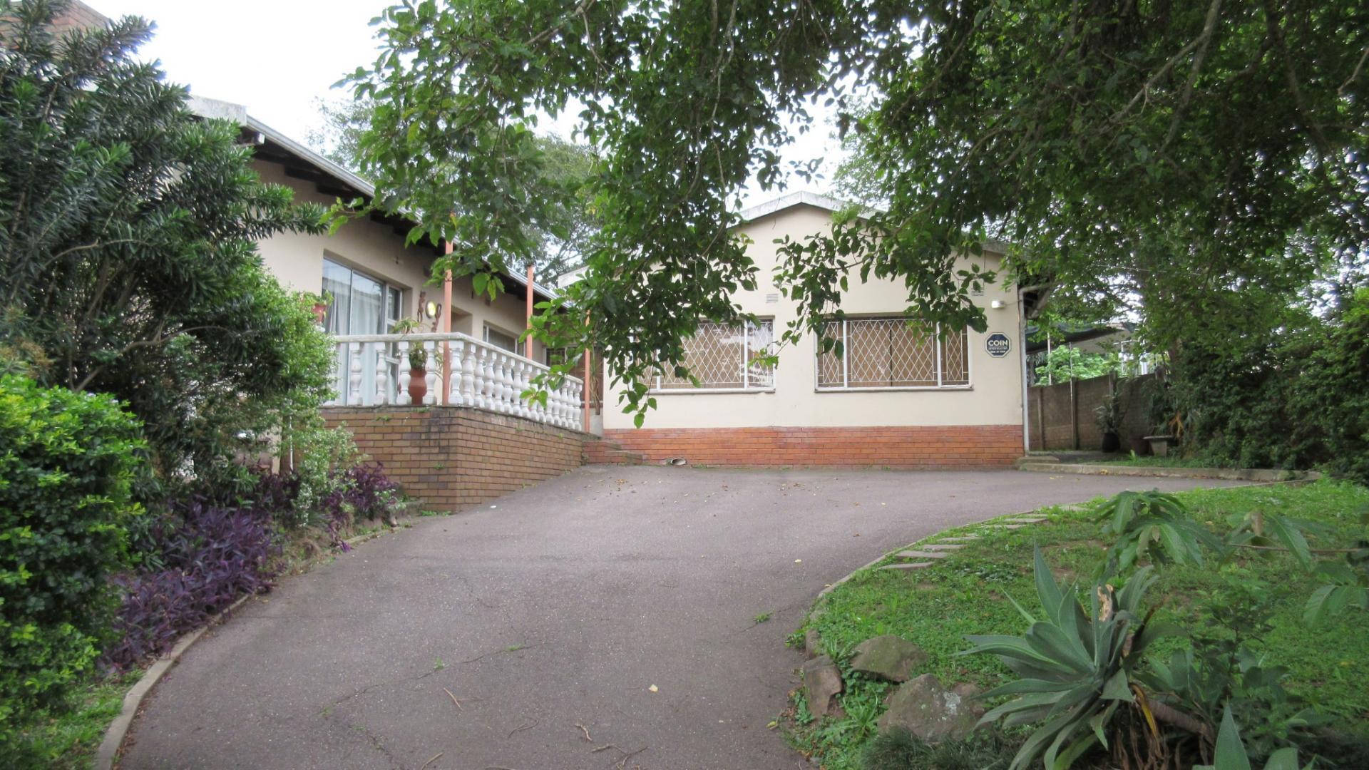 Front View of property in Pinetown 