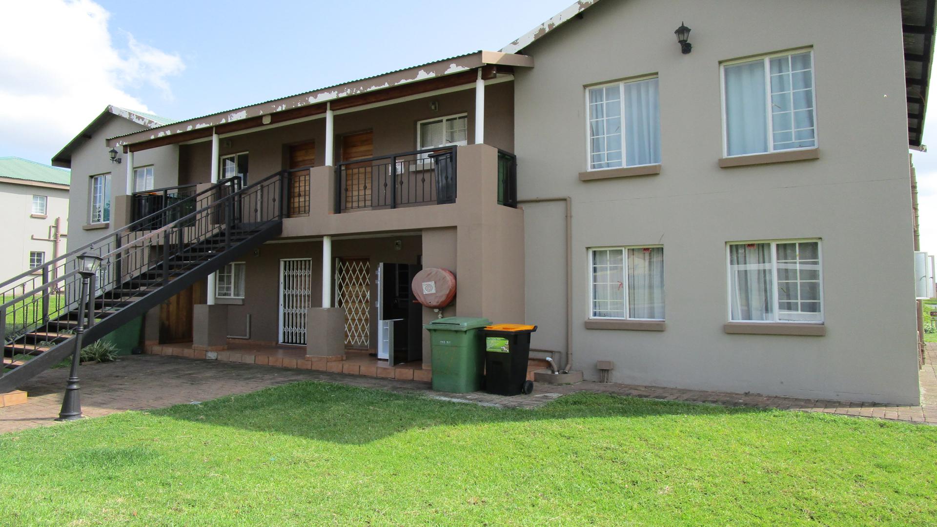 Front View of property in Rustenburg