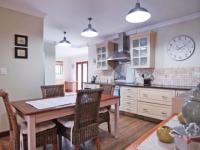 Kitchen - 14 square meters of property in Willow Acres Estate