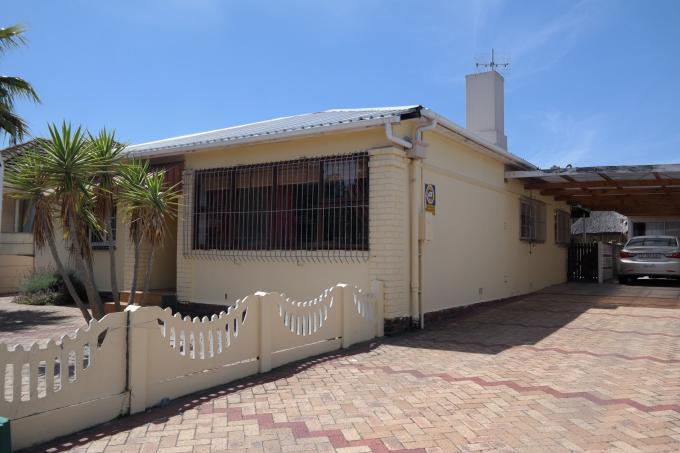 3 Bedroom House for Sale For Sale in Goodwood - Home Sell - MR136059