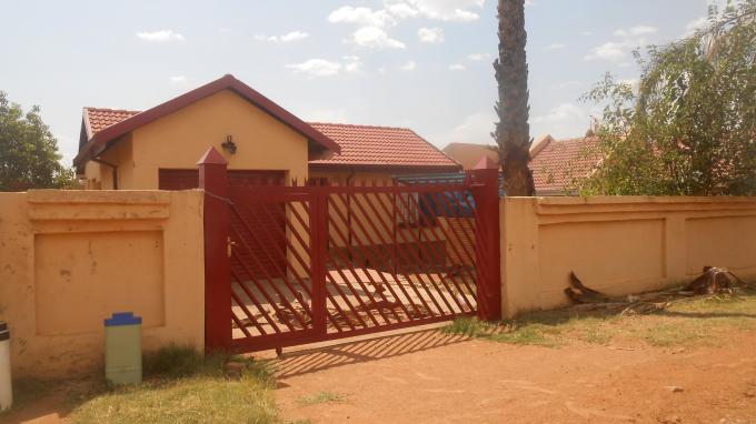 3 Bedroom House for Sale For Sale in Soshanguve - Home Sell - MR136285