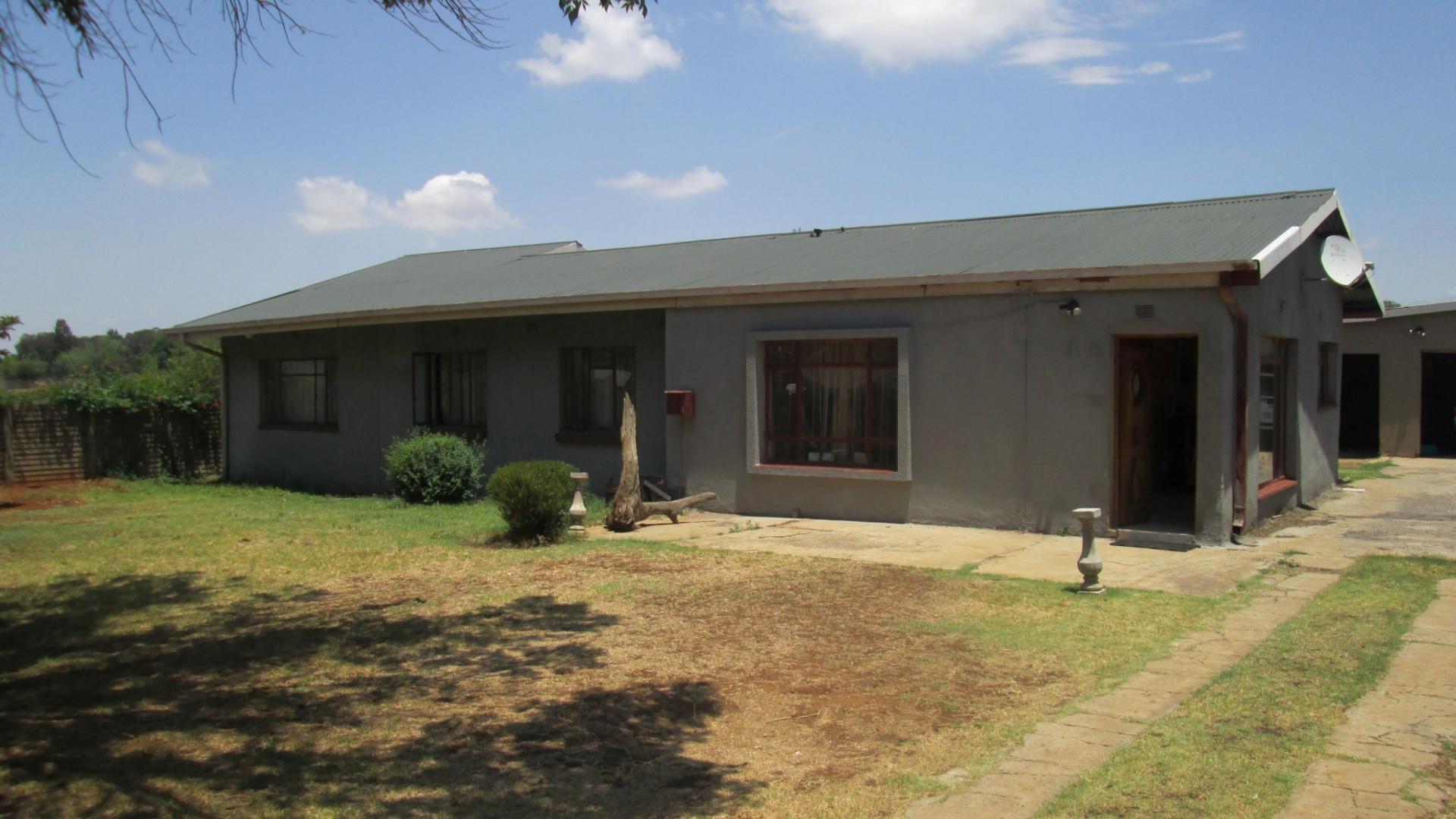 Front View of property in Vereeniging