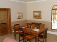 Dining Room - 21 square meters of property in Delmas