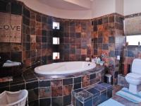 Bathroom 1 - 9 square meters of property in Woodhill Golf Estate