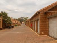 Front View of property in Mooikloof Ridge