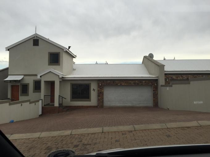 4 Bedroom House for Sale For Sale in Emalahleni (Witbank)  - Private Sale - MR138672