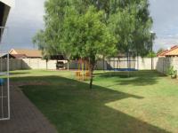 Spaces - 2 square meters of property in Riversdale